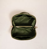 Open flat makeup bag -Elizabeth Scarlett